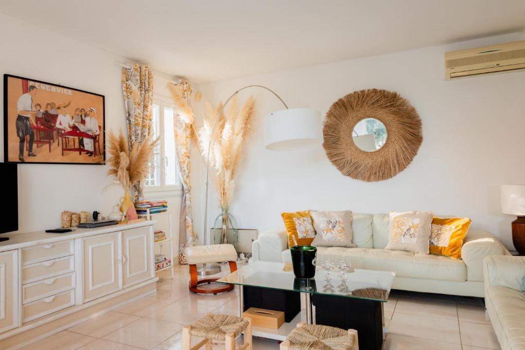 Photo of Livingroom in Sainte-Maxime - Saint-Tropez