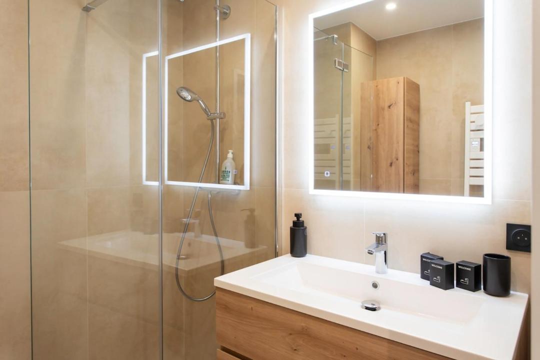 Photo of Bathroom in Pasteur