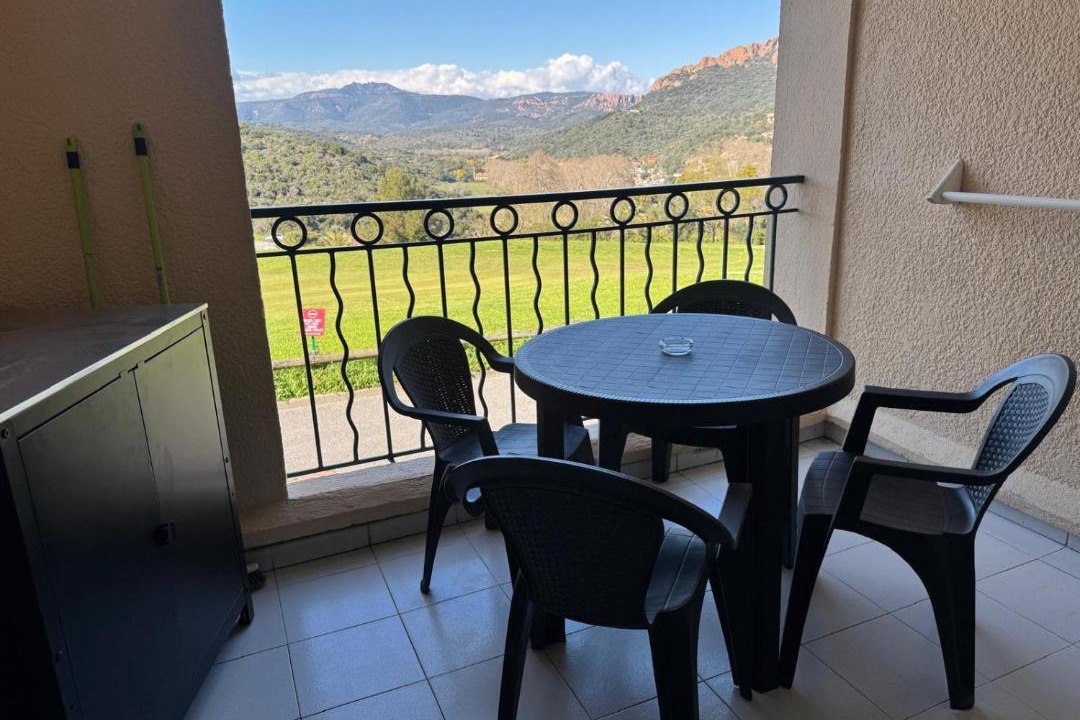 Photo of Patio Balcony in Le Dramont