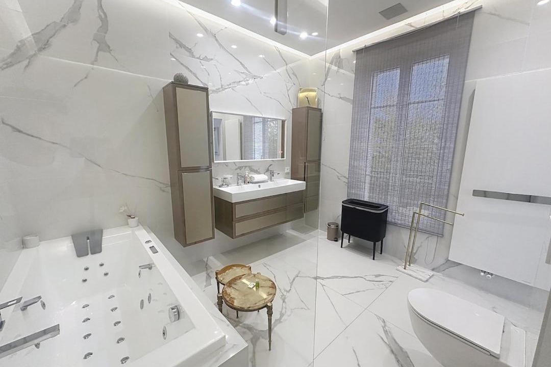 Photo of Bathroom in Carnot