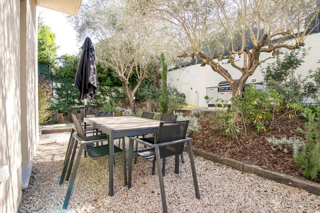 Photo of Patio Balcony in Bastide Giraud