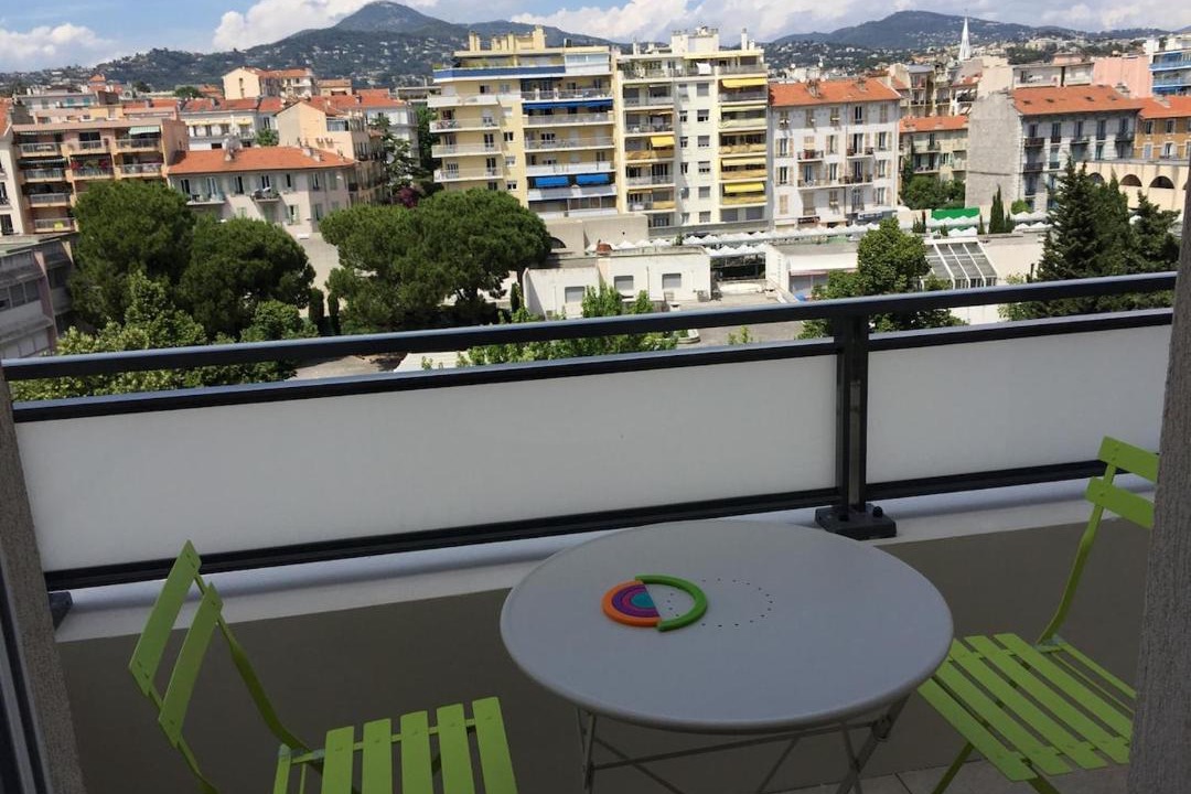 Photo of Patio Balcony in Vernier