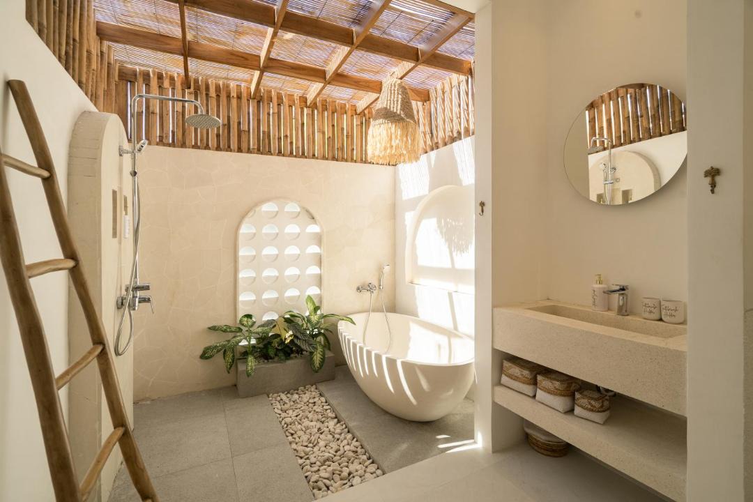 Photo of Bathroom in Padangsambian Klod