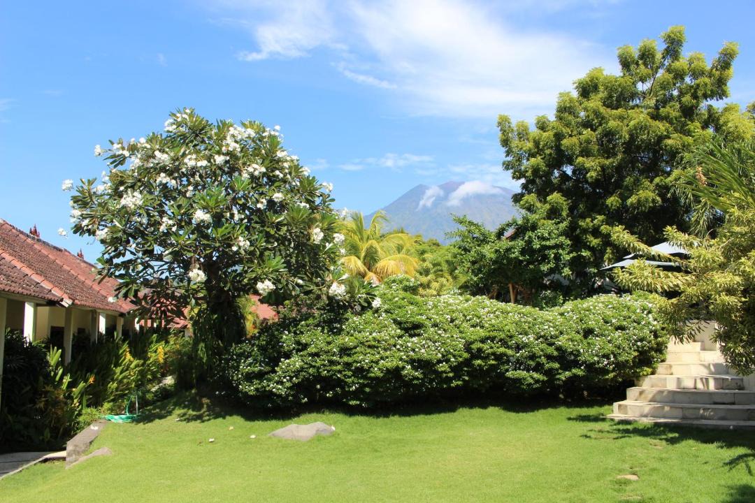 Photo of Others in Tulamben