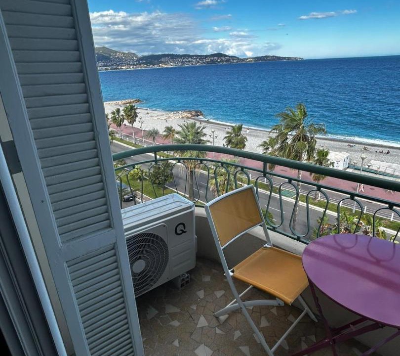 Photo of Patio Balcony in La Californie