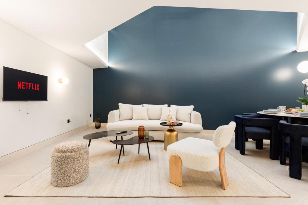 Photo of Livingroom in Prado - Republique
