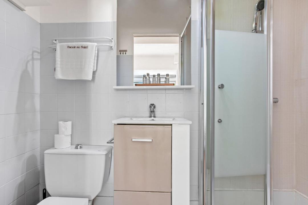 Photo of Bathroom in Saint-Aygulf