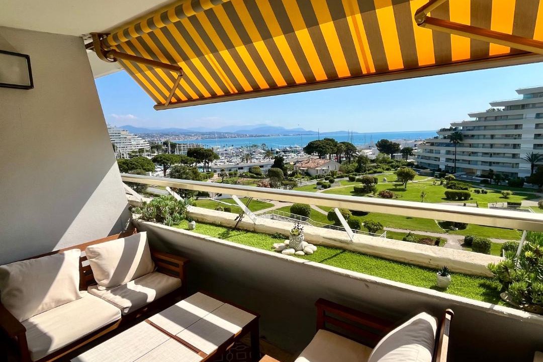 Photo of Patio Balcony in Villeneuve Loubet Beach