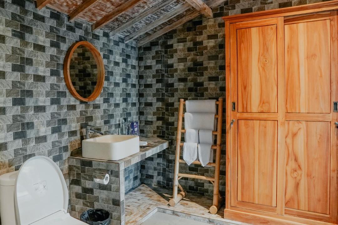 Photo of Bathroom in Taro