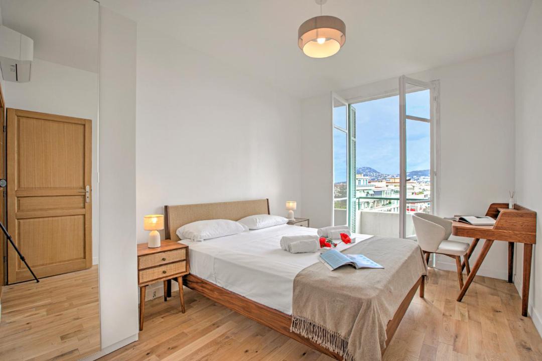 Photo of Bedroom in Les Baumettes