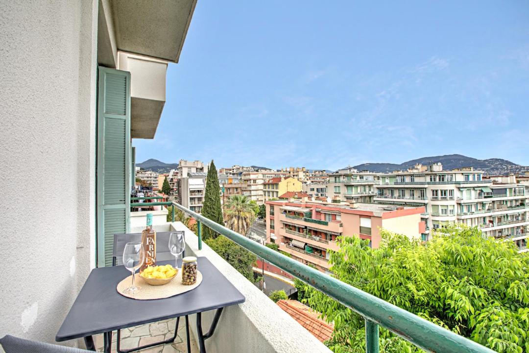 Photo of Patio Balcony in Les Baumettes