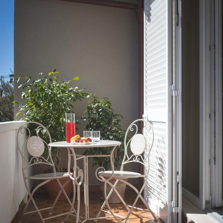 Photo of Patio Balcony in Vada
