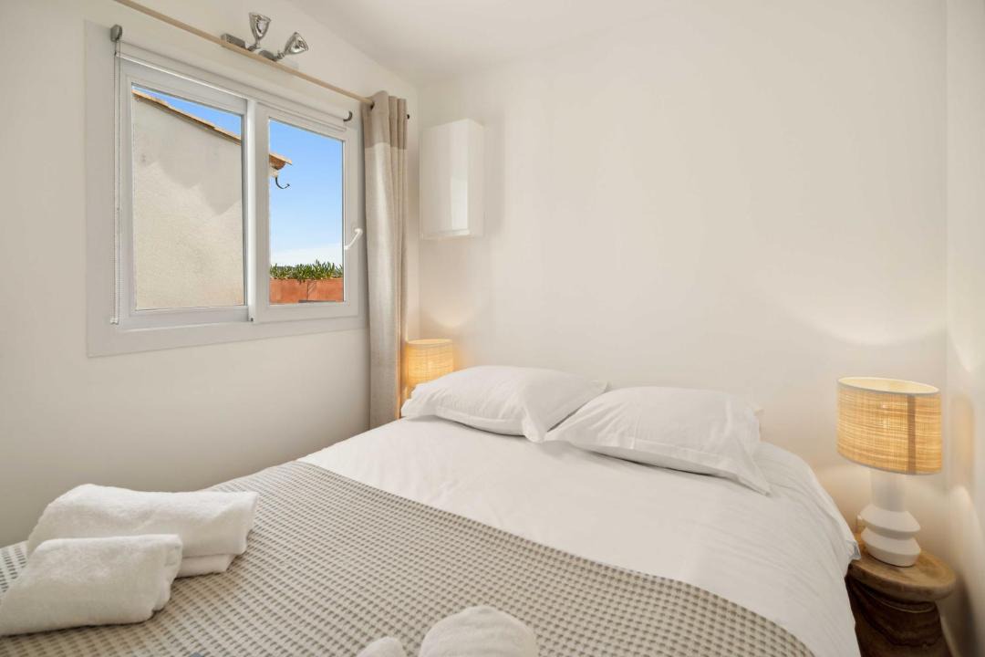 Photo of Bedroom in Old Town