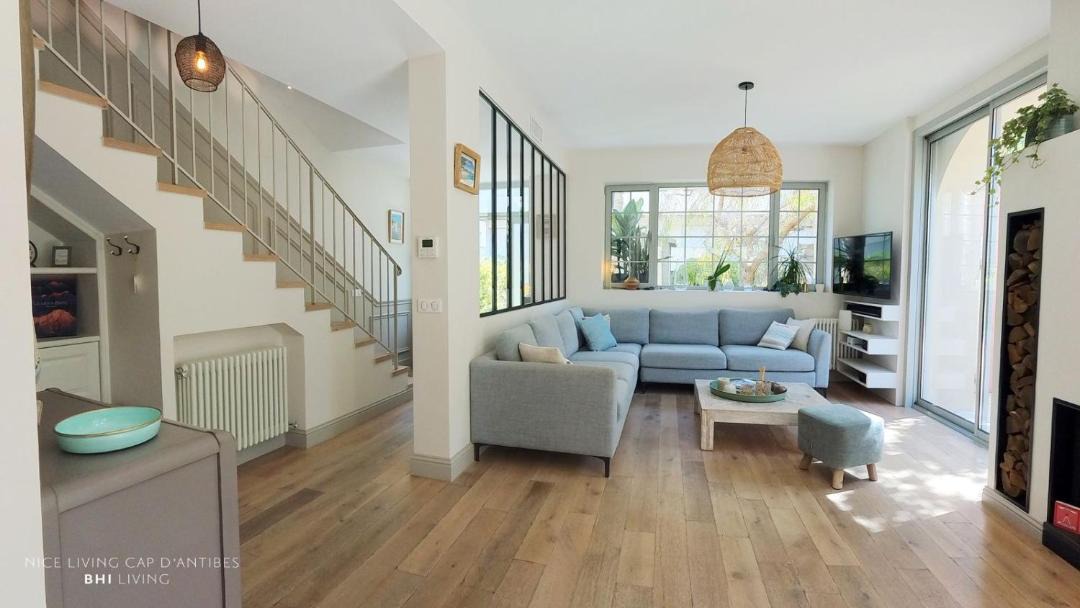 Photo of Livingroom in Cap-d'Antibes