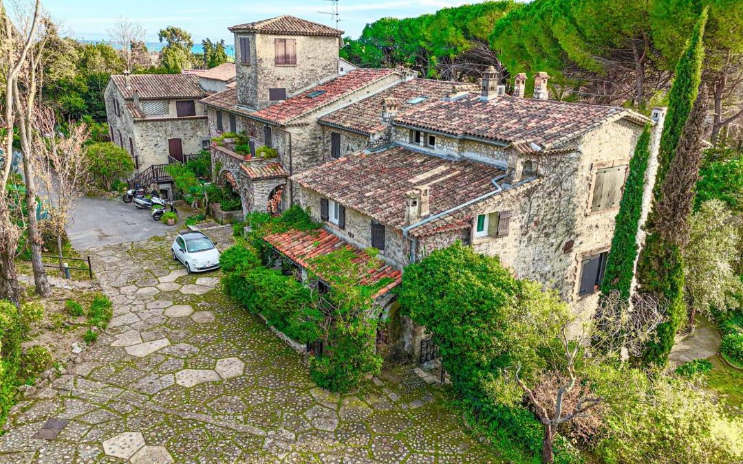 Photo of Others in Bastide Giraud