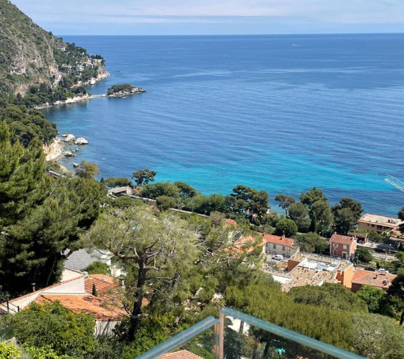 Photo of Others in Eze