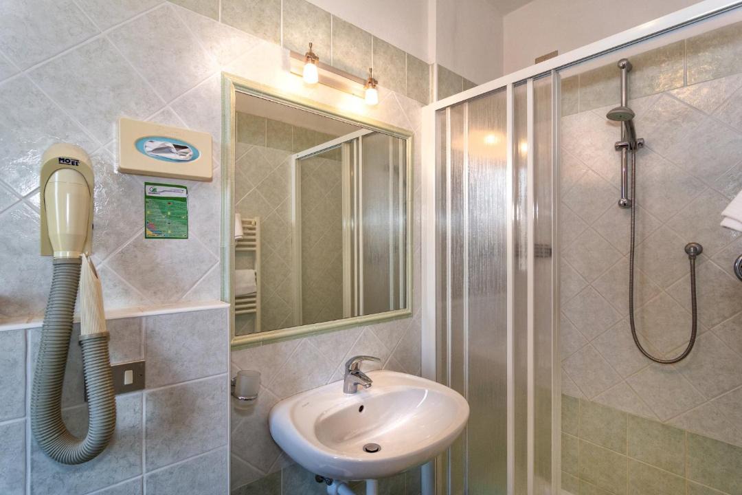 Photo of Bathroom in Lido di Camaiore