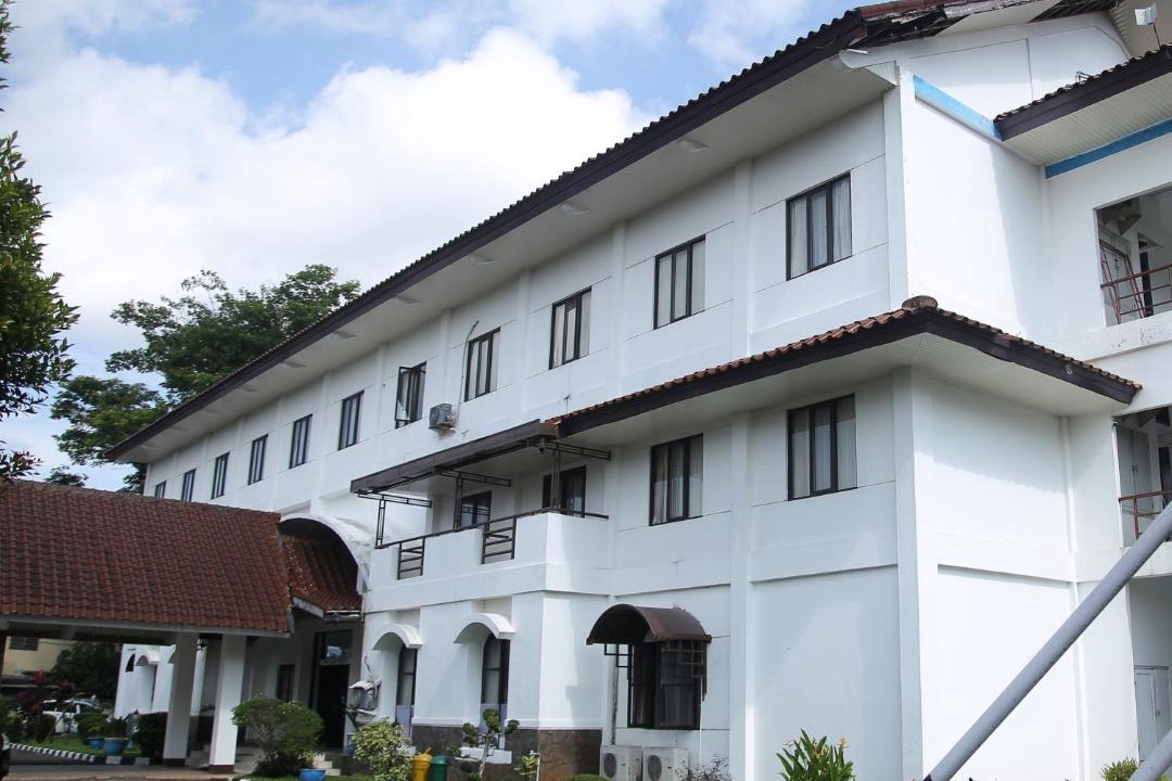 Photo of Buildings in Lahat