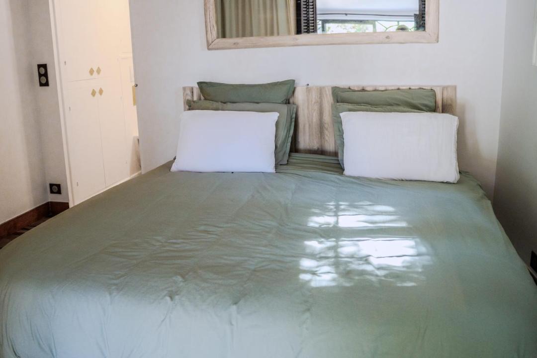 Photo of Bedroom in Saint-Tropez