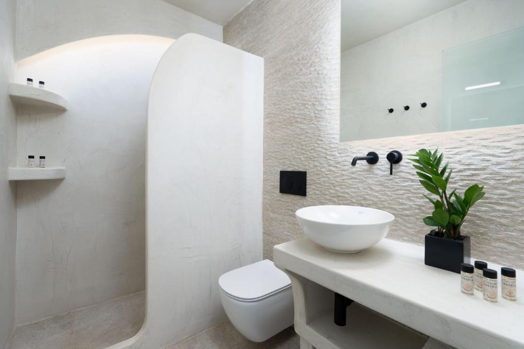 Photo of Bathroom in Kamari