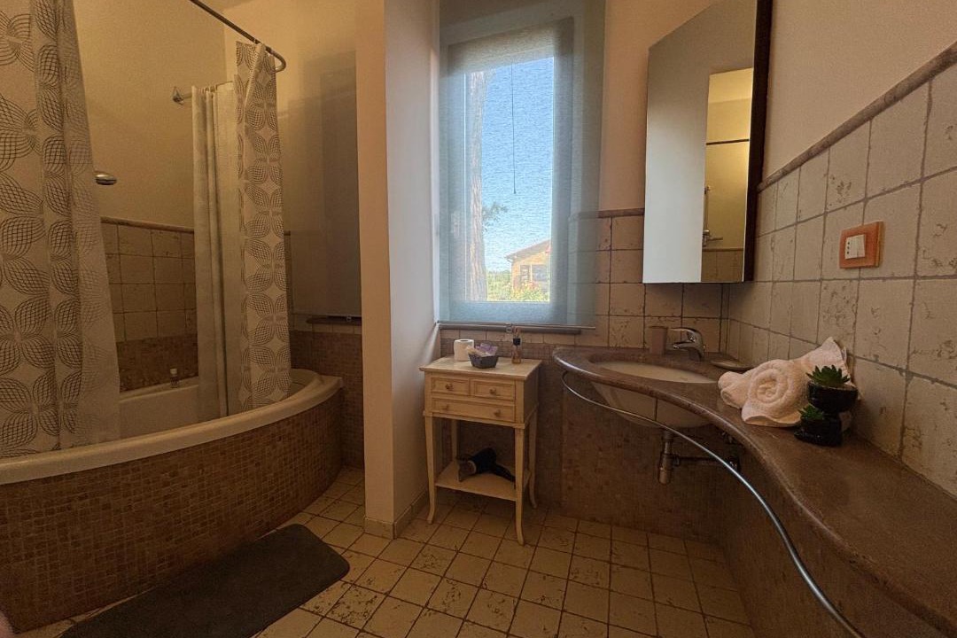 Photo of Bathroom in Casale Marittimo