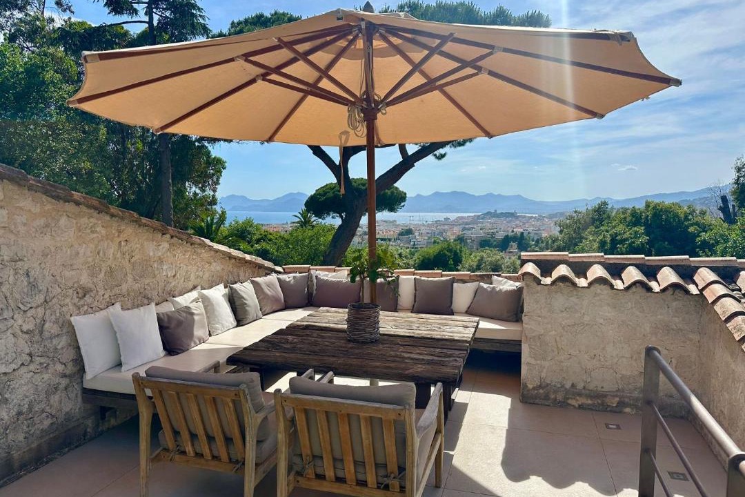 Photo of Patio Balcony in Cannes City Centre