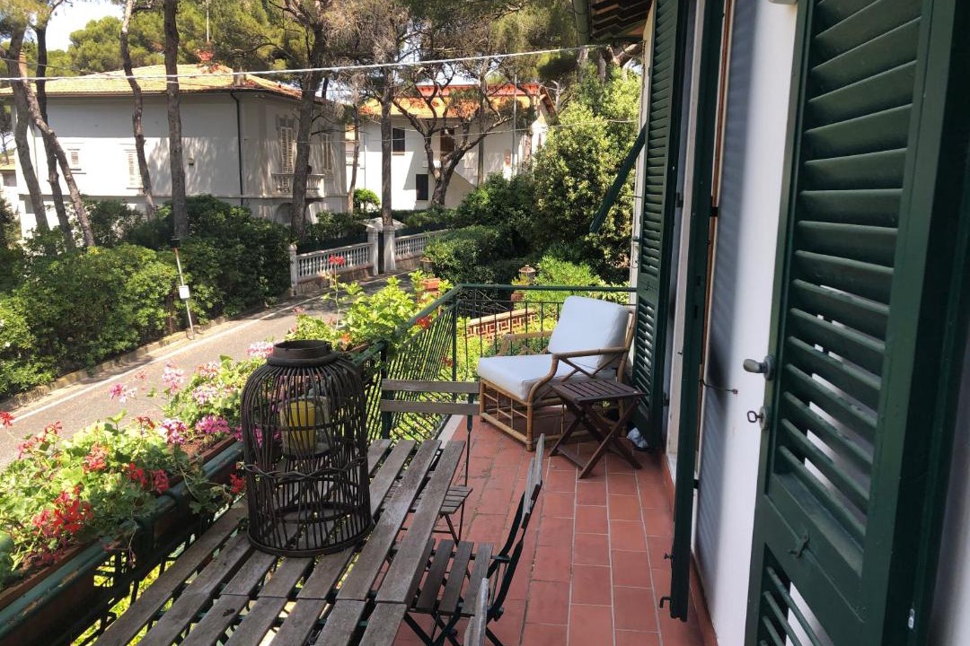 Photo of Patio Balcony in Castiglioncello