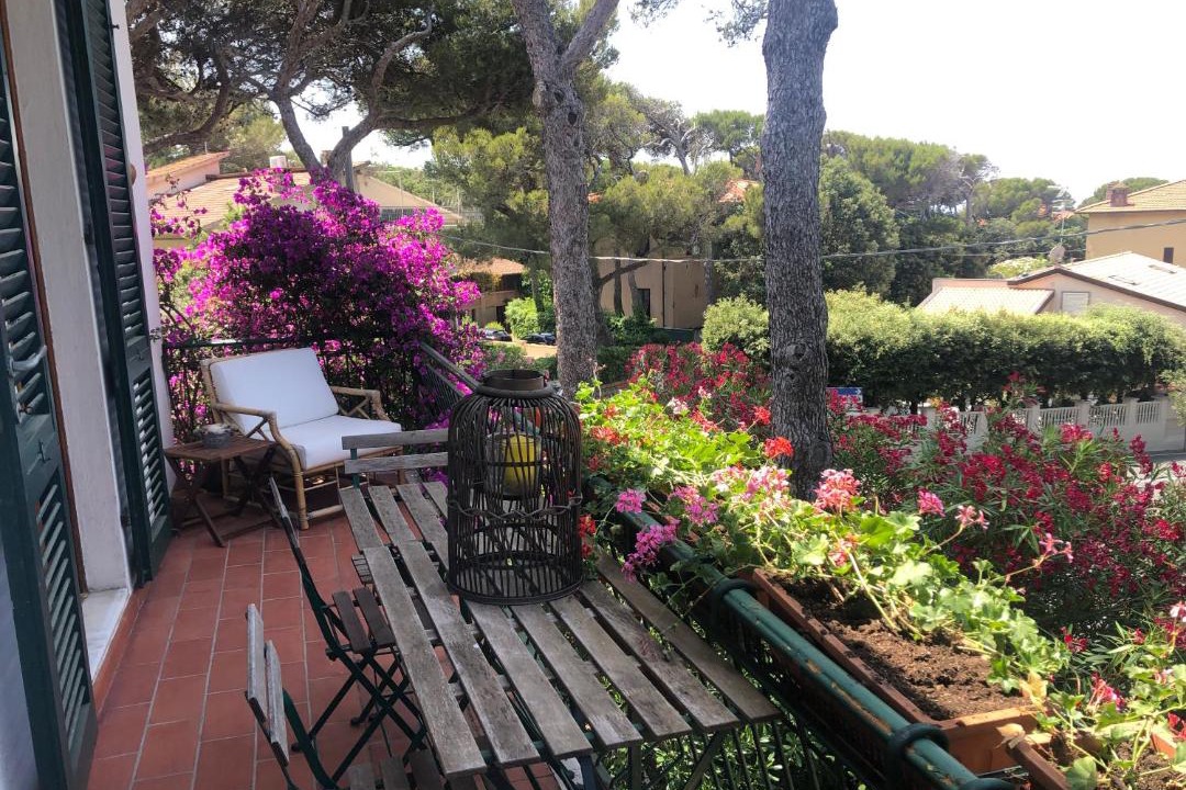 Photo of Patio Balcony in Castiglioncello