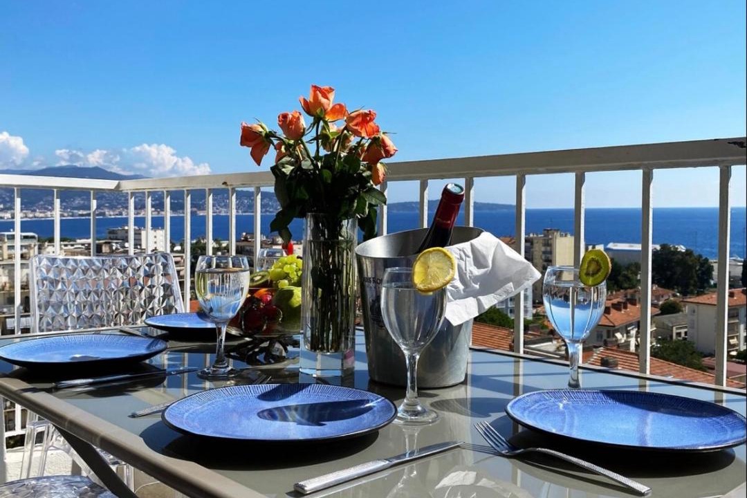 Photo of Patio Balcony in La Californie