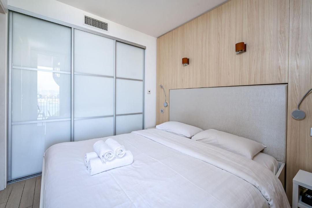 Photo of Bedroom in Antibes City Centre