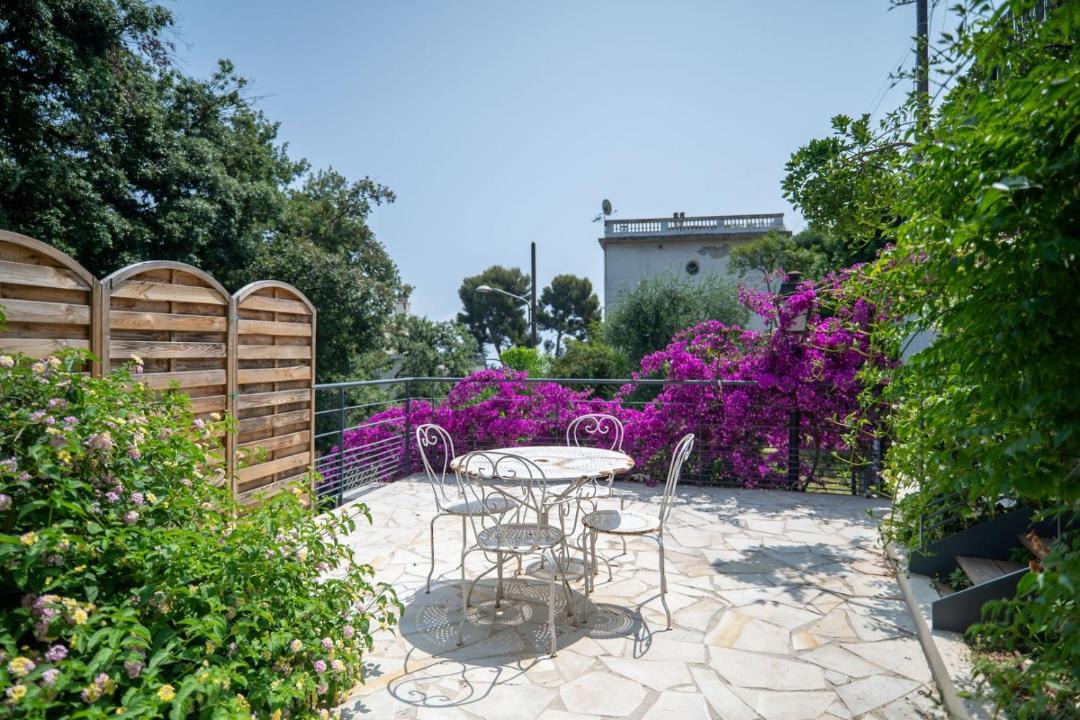 Photo of Patio Balcony in Caucade