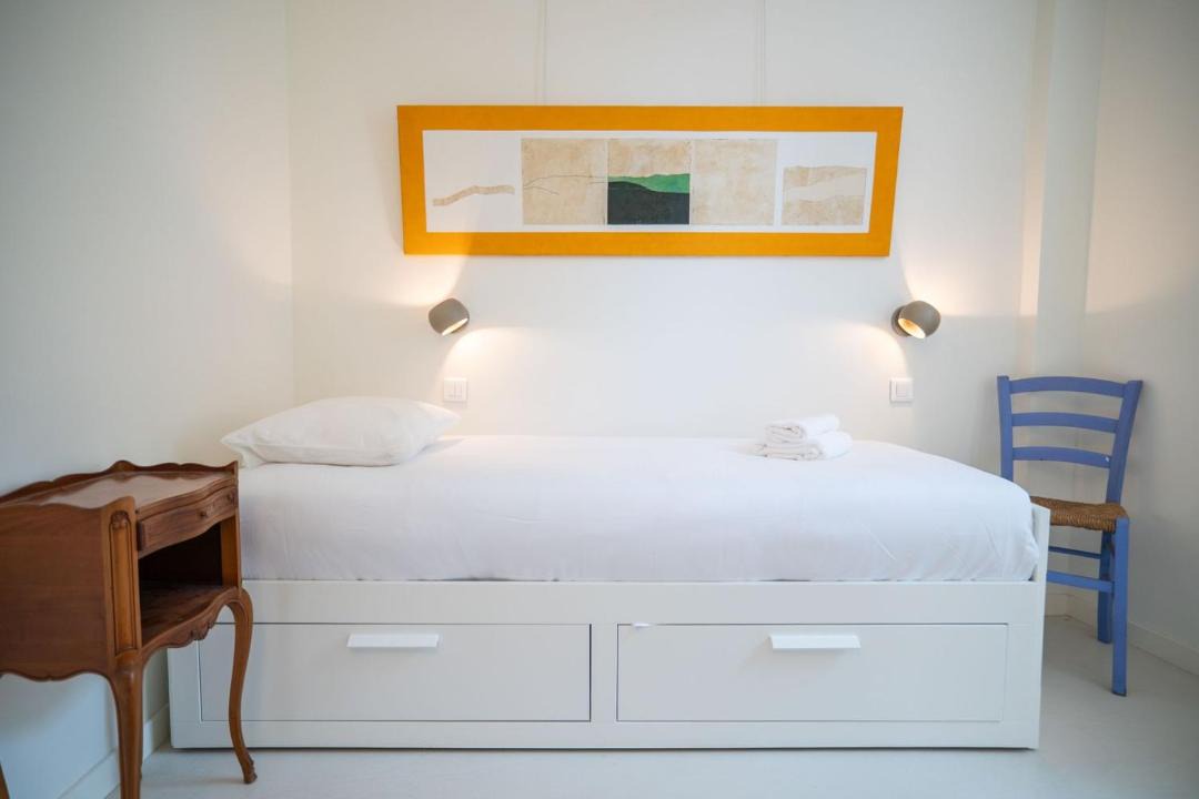 Photo of Bedroom in Caucade