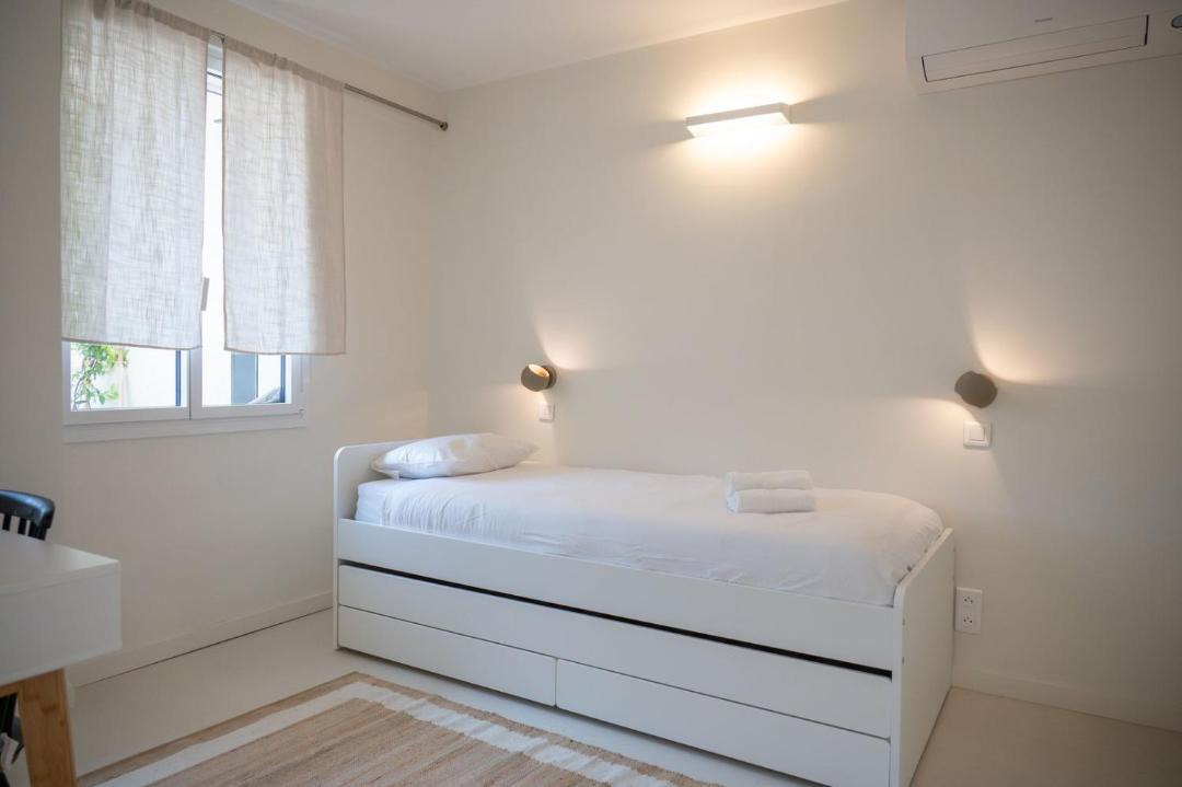 Photo of Bedroom in Caucade