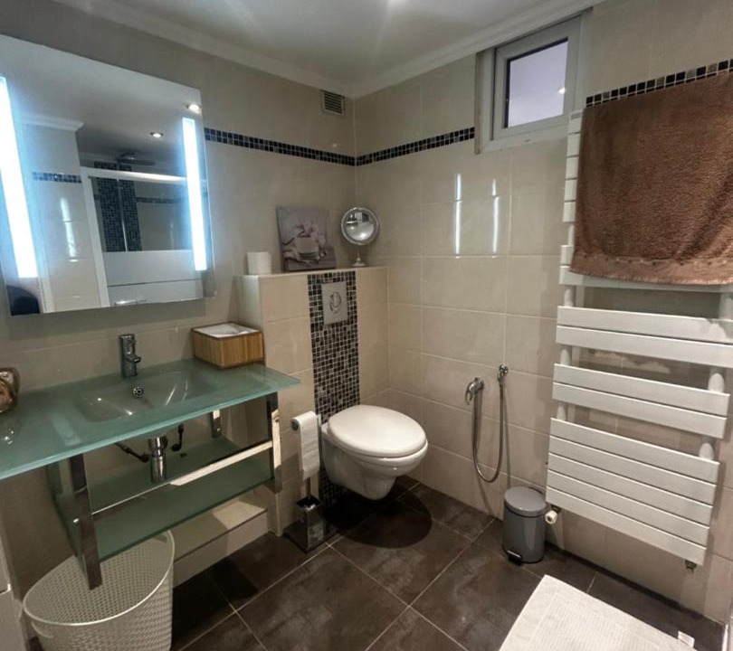 Photo of Bathroom in Golfe Juan