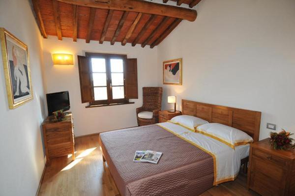 Photo of Bedroom in Massarosa