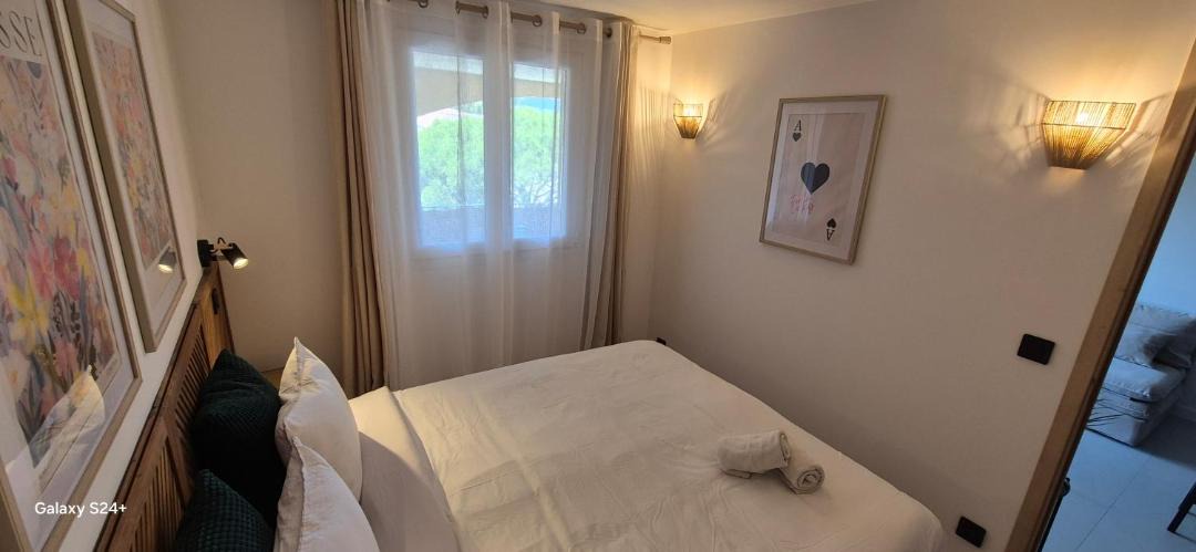 Photo of Bedroom in Port Cogolin