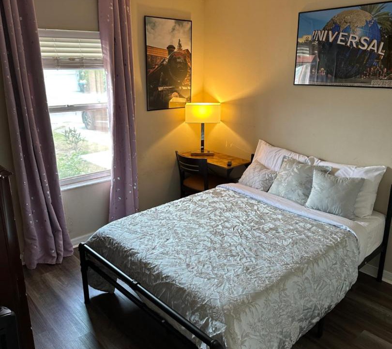 Photo of Bedroom in Orlovista