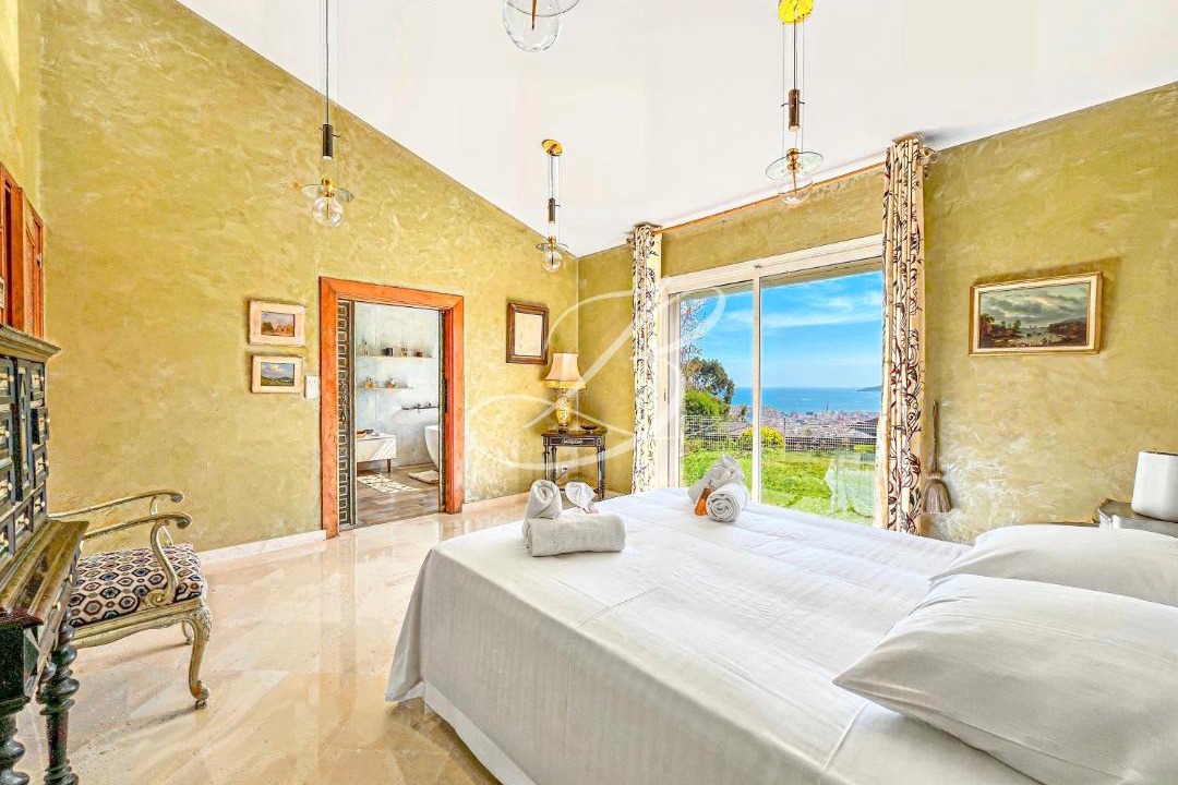 Photo of Bedroom in La Croix des Gardes