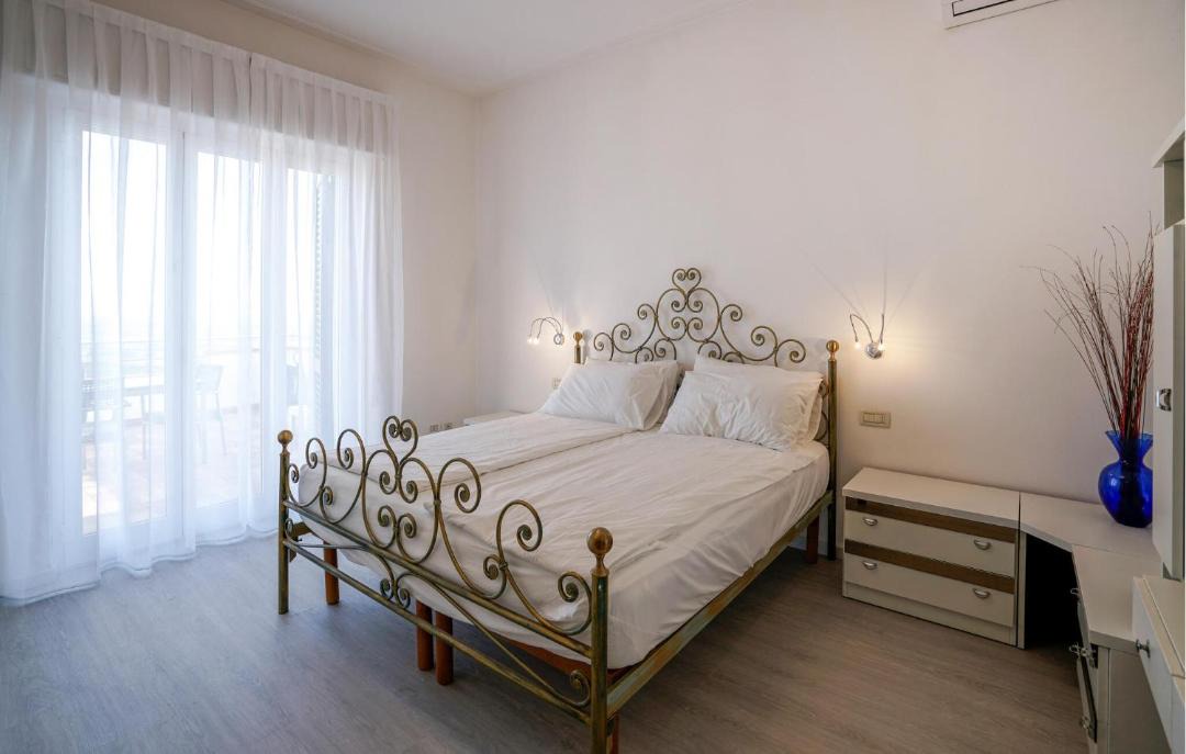 Photo of Bedroom in Corsanico-Bargecchia