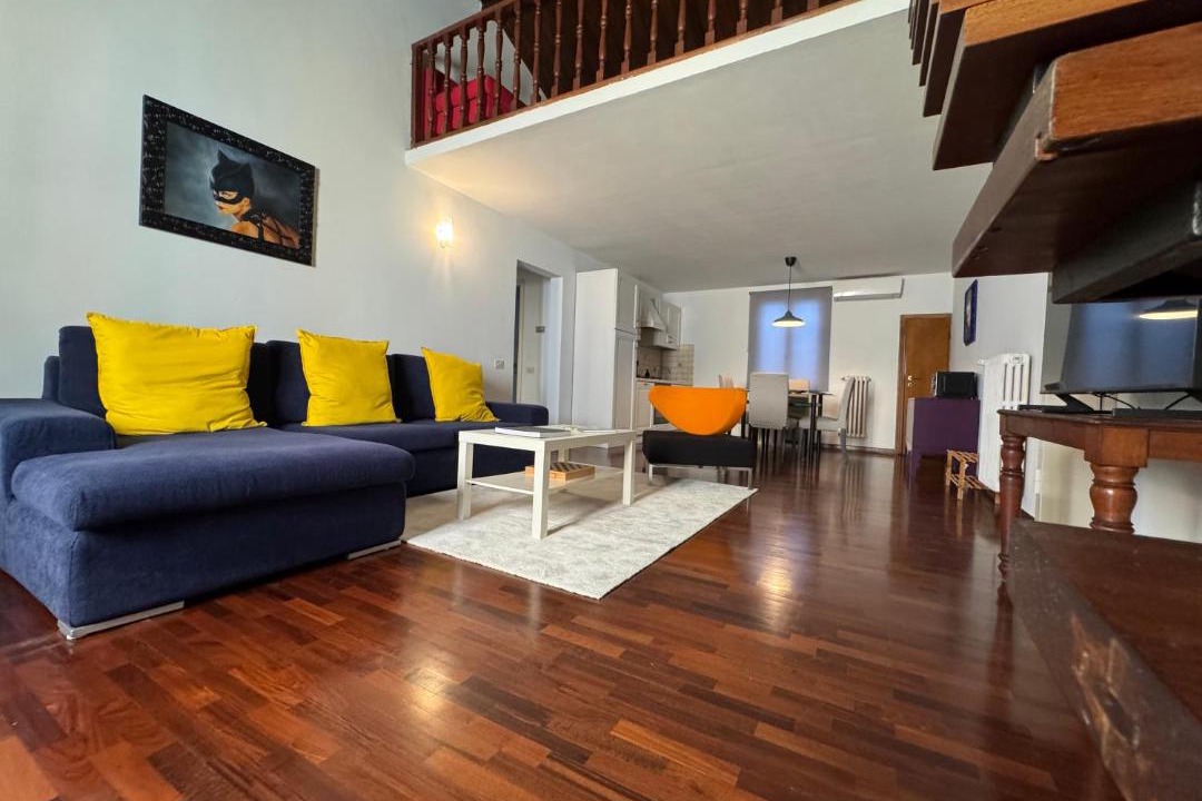 Photo of Livingroom in Lucca Historical Center