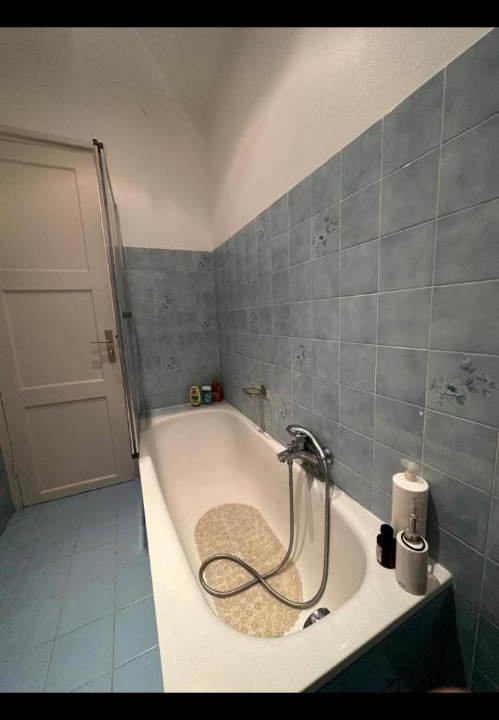 Photo of Bathroom in Liberation