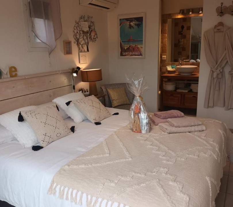 Photo of Bedroom in Frejus