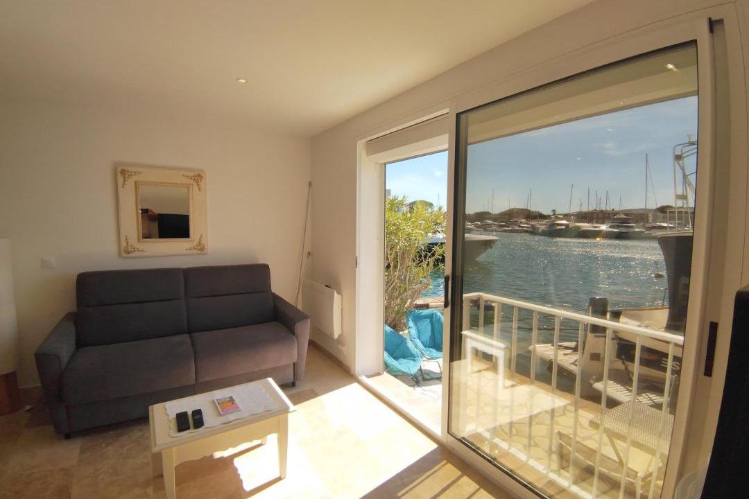 Photo of Patio Balcony in Port Grimaud
