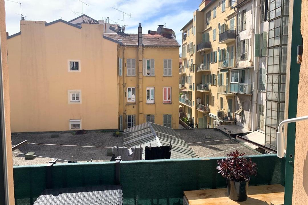 Photo of Others in Quartier du Port