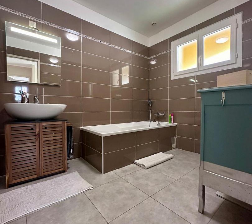 Photo of Bathroom in Montaleigne