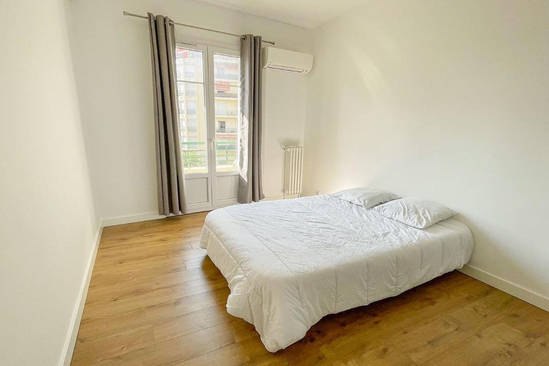 Photo of Bedroom in La Californie