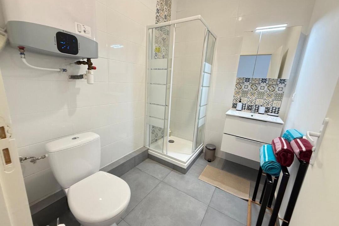 Photo of Bathroom in Saint-Roch