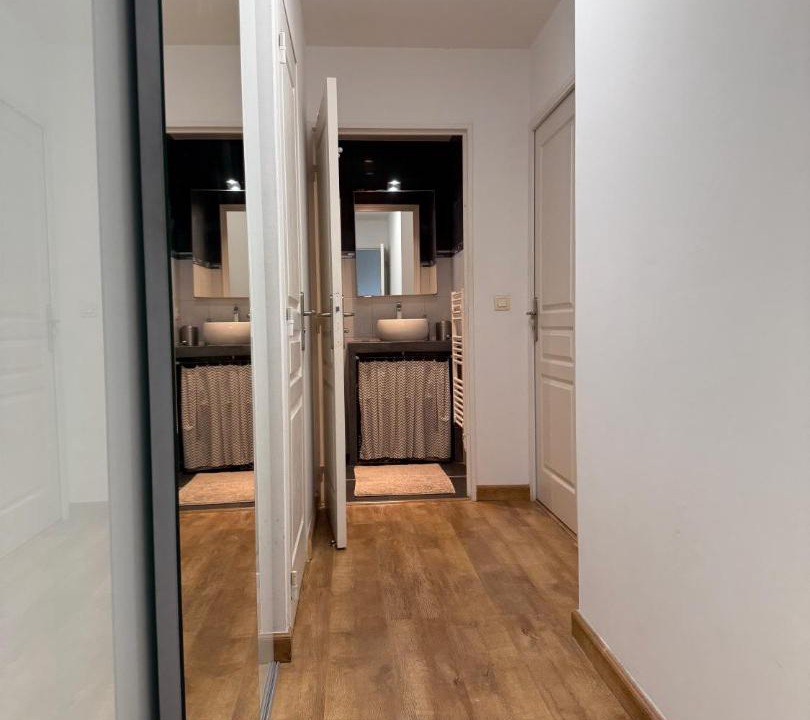 Photo of Bedroom in Plaine de la Brague