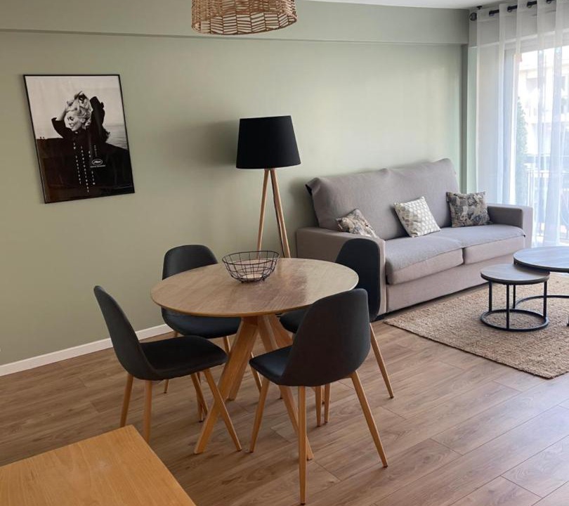 Photo of Livingroom in Riou - Petit Juas - Av de Grasse