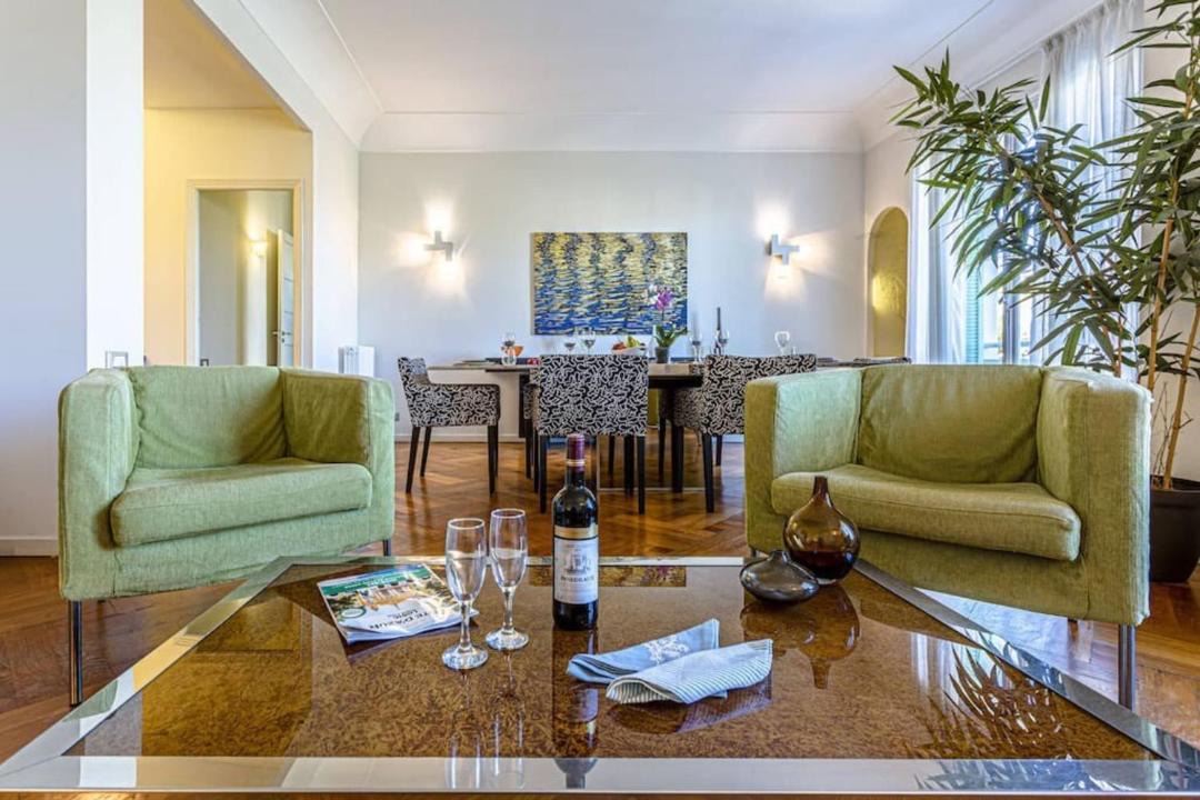 Photo of Livingroom in Gambetta